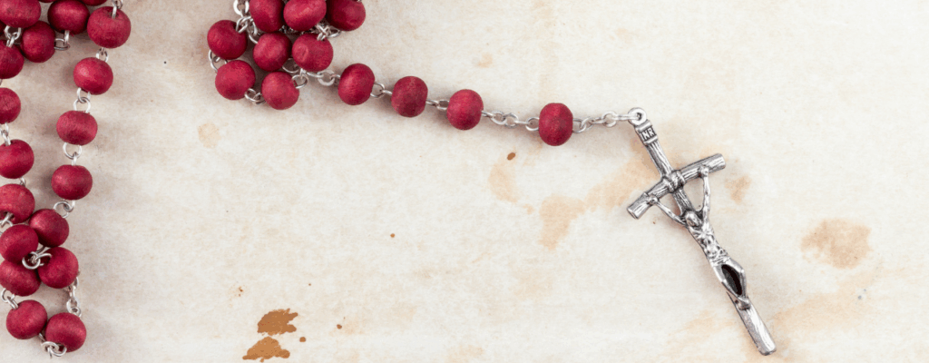 Różaniec w październiku – miesiąc modlitwy z Maryją projekt bez nazwy (4)